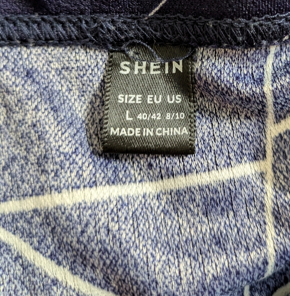 Shein Geometric Navy Bodycon Skirt - Picture 3 of 4